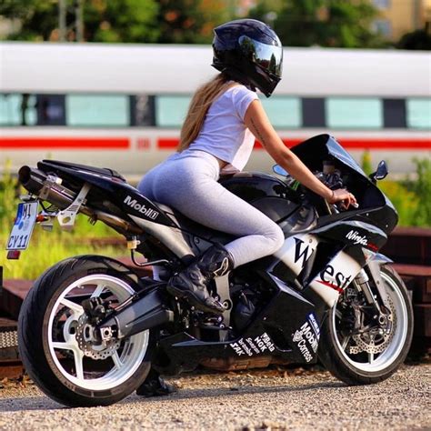 femme nue moto|Moto Vidéos Porno 